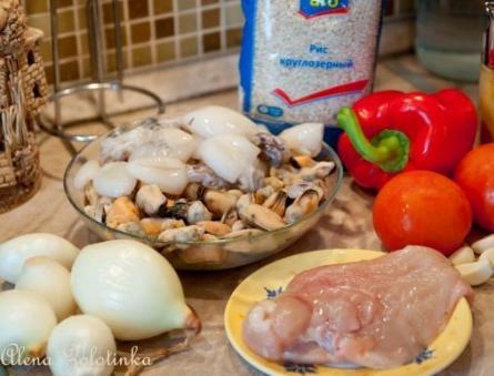 Španielska paella s morskými plodmi a kuracím mäsom Ako variť paellu s morskými plodmi a kuracím mäsom